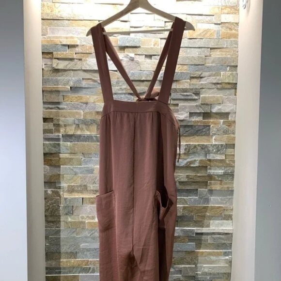 Line & Dot Ali Satin Jumpsuit - Picture 4 of 7